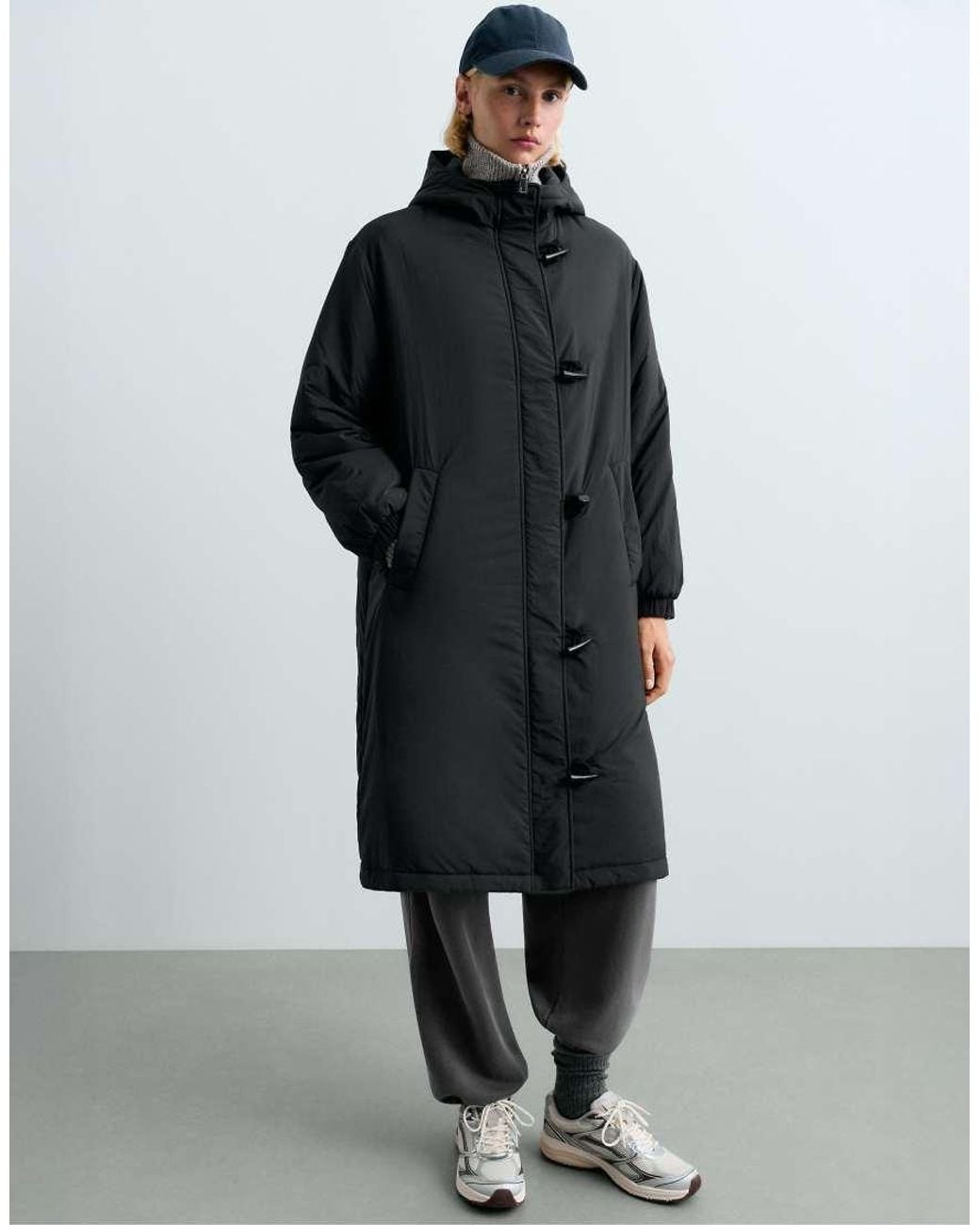 Oysho Black Fellex Aerogel Padded Jacket With Toggles