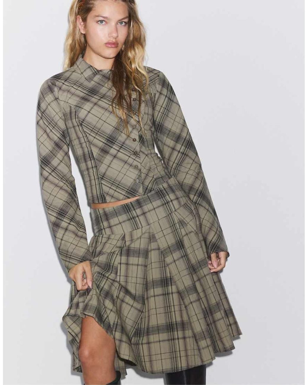 Stradivarius Green Mini Skirt With Godets