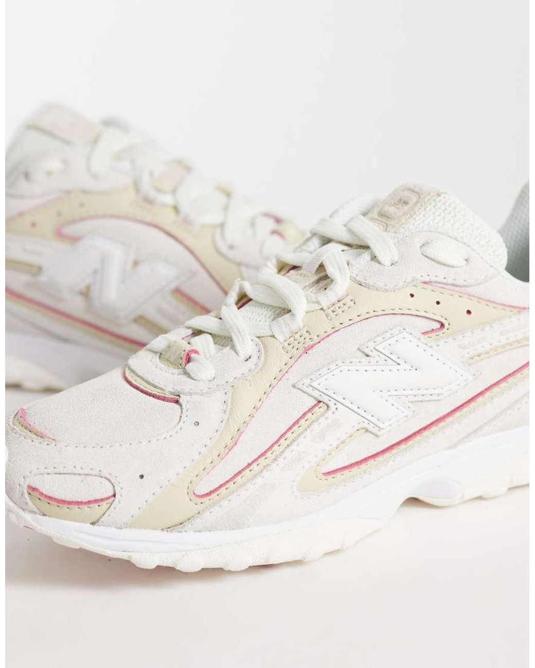 New Balance White 204l Trainers