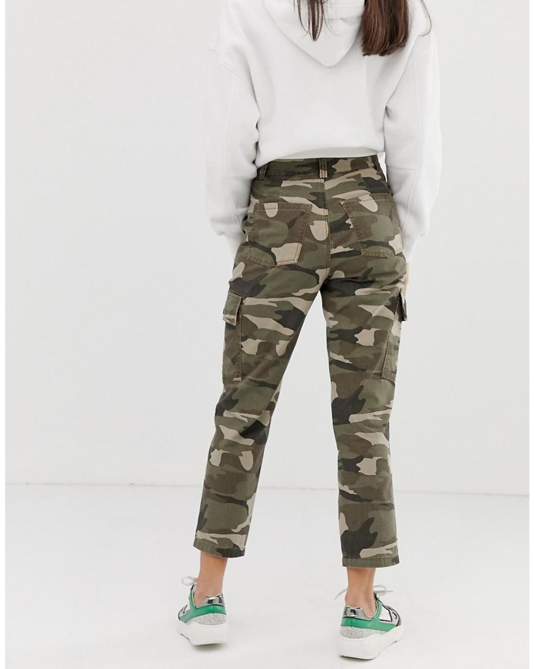 Stradivarius Str Straight Fit Cargo Pant In Camo in Green Lyst