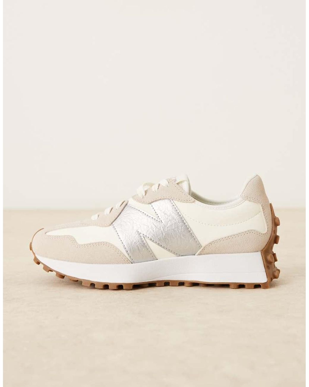 New Balance Natural 327 Trainers