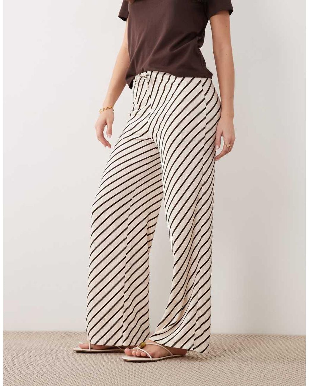 New Look White Crinkle Wide Leg Trouser