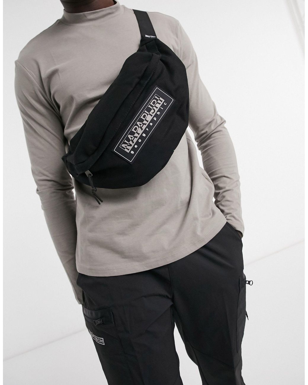 Napapijri Haset 2 Bum Bag in Black for Men | Lyst Canada
