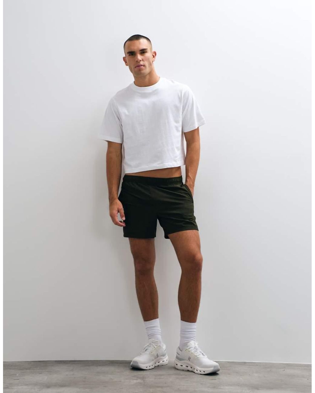 4505 White Cotton Cropped Lifting T-Shirt With Quick Dry Finish for men
