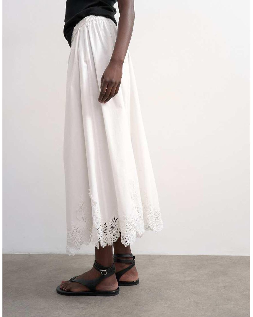 TOPSHOP White Lace Hem Full Circle Maxi Skirt