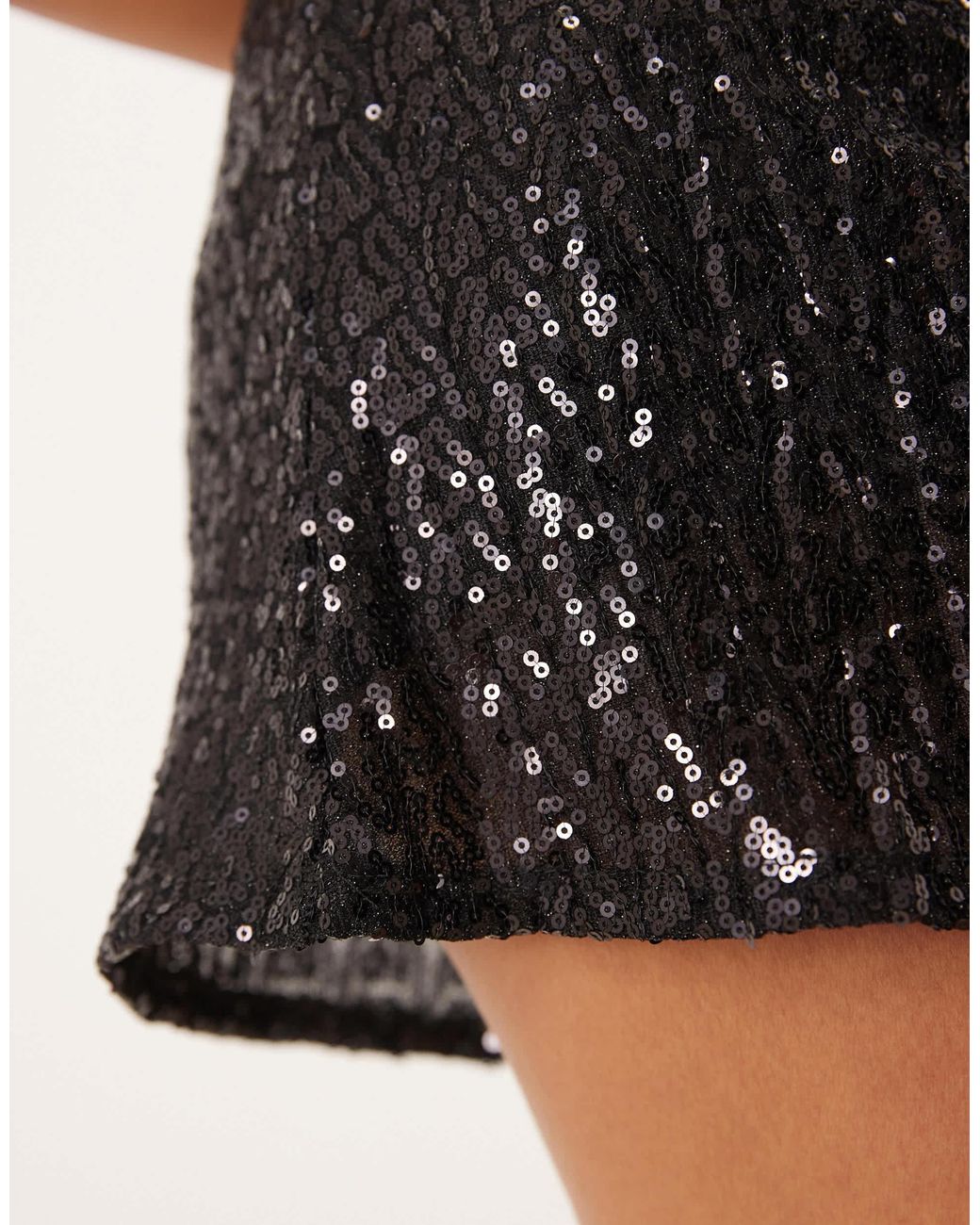 ASOS White – mini-skort