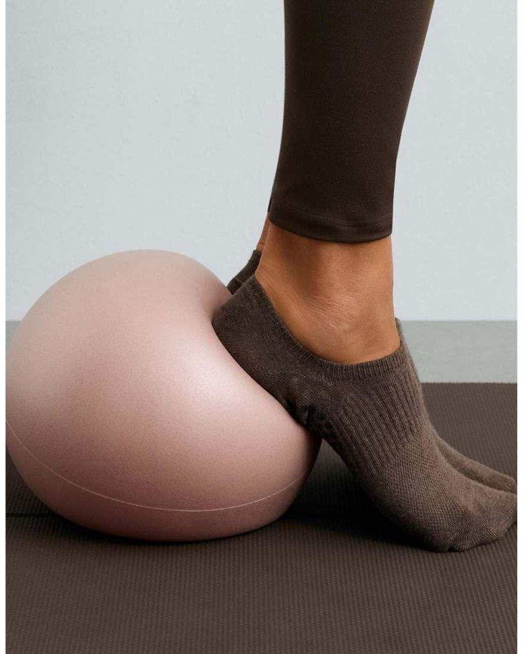 Oysho White 2 Pairs Of Cotton Blend Yoga And Pilates Socks