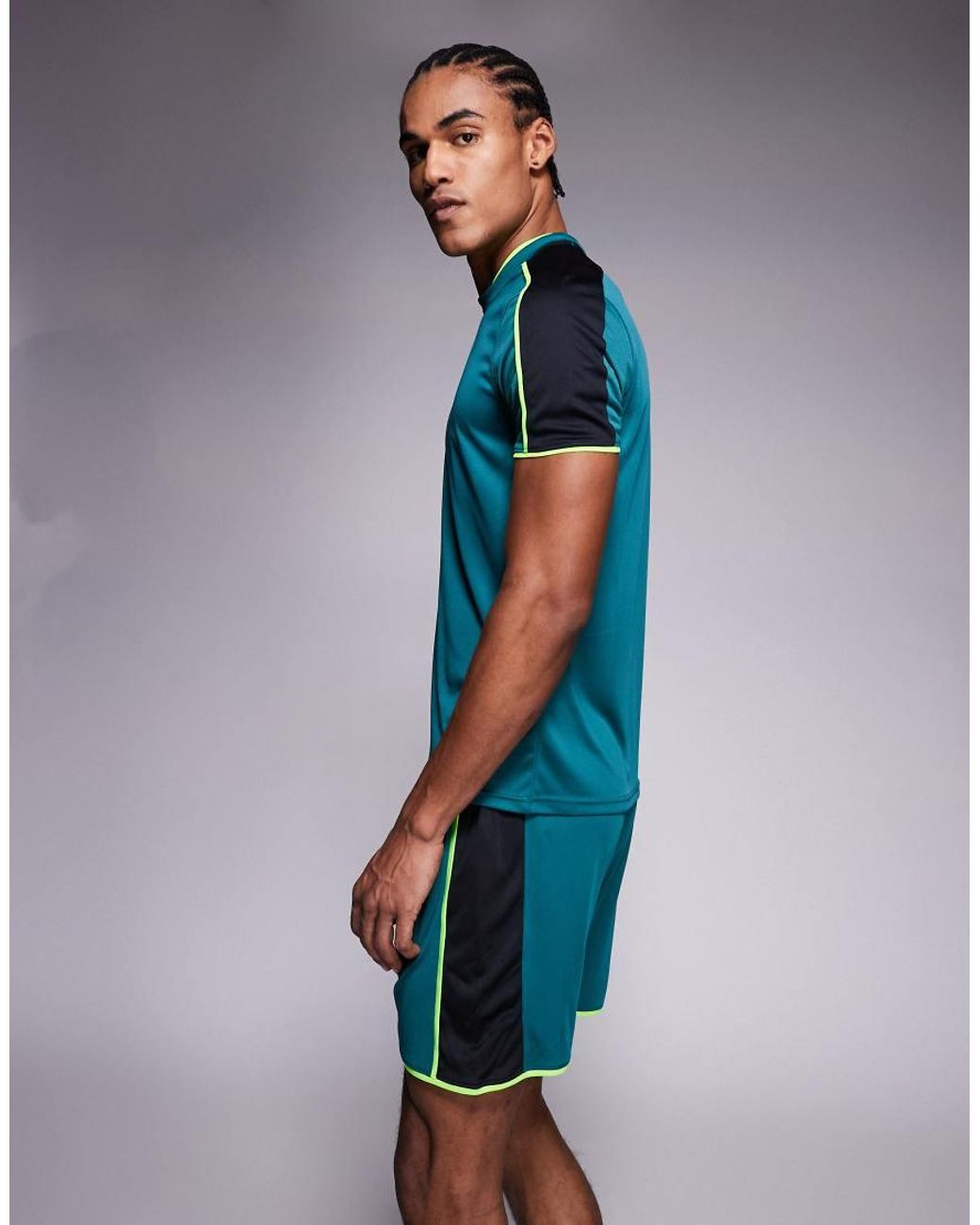 Under Armour Blue Challenger Training Shorts for men
