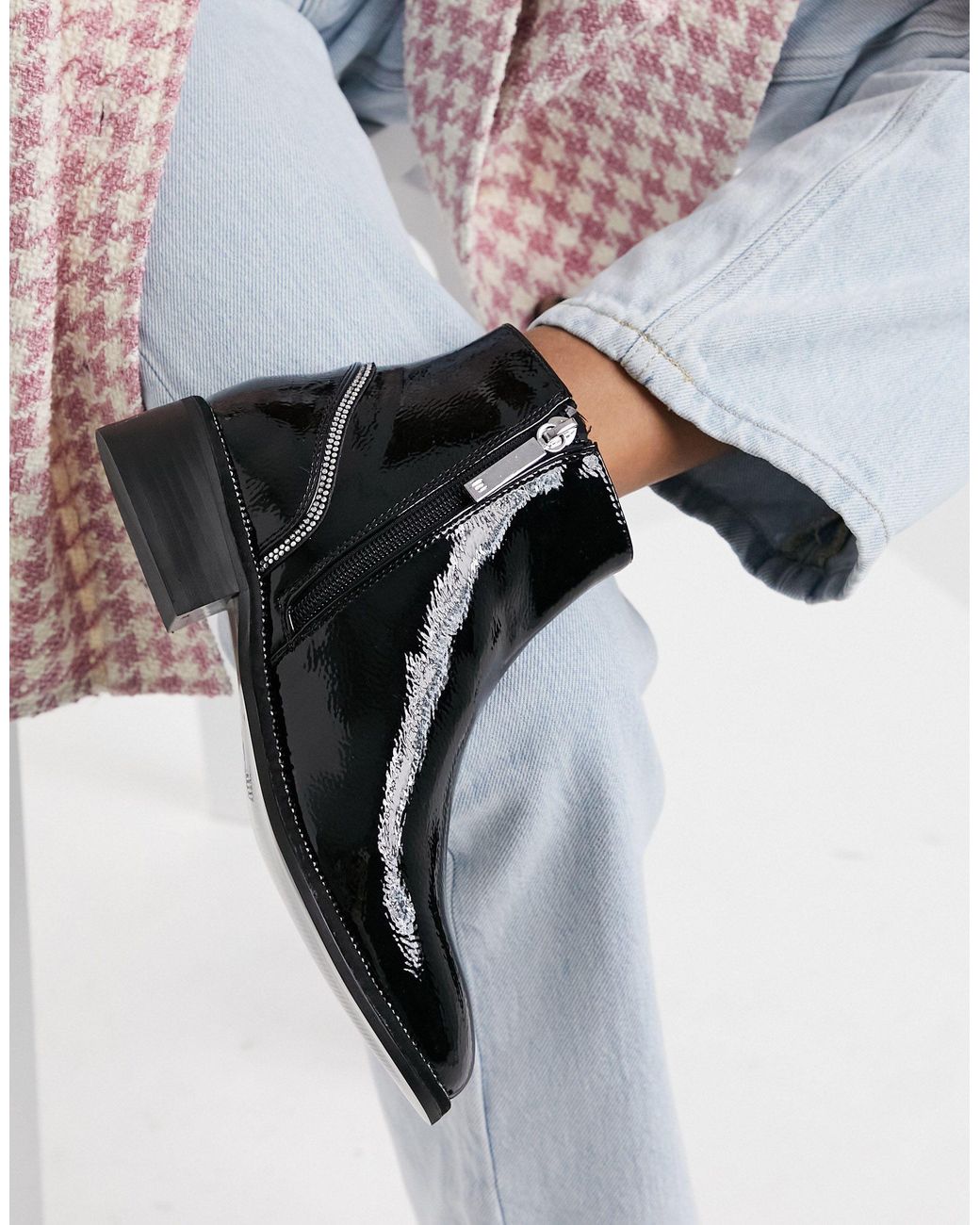 river island flat boots