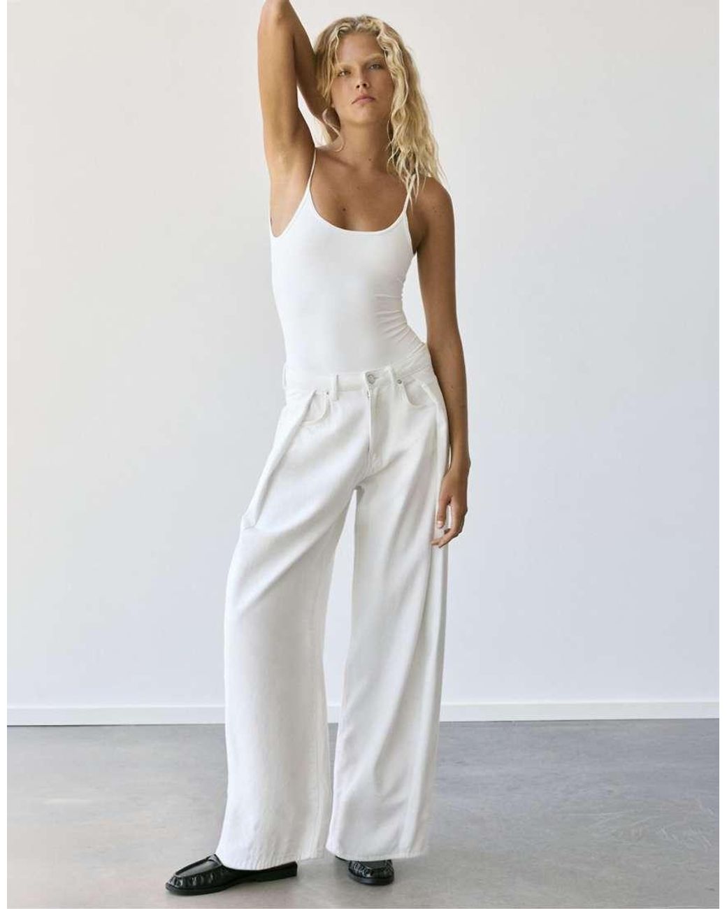 Body di Pull&Bear in White