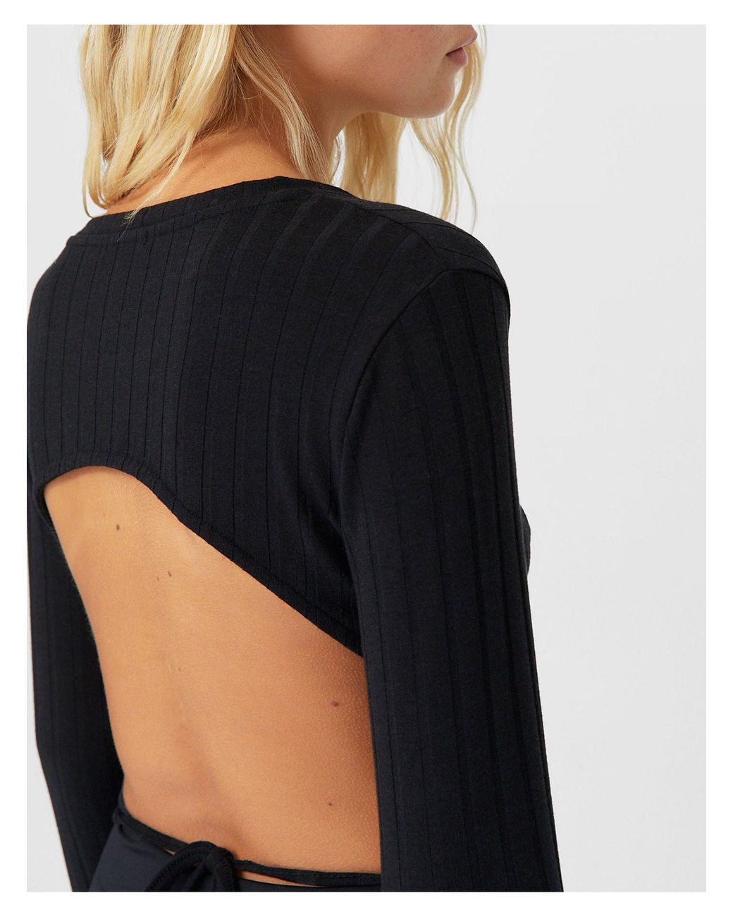 New Look open back long sleeved ribbed top in black