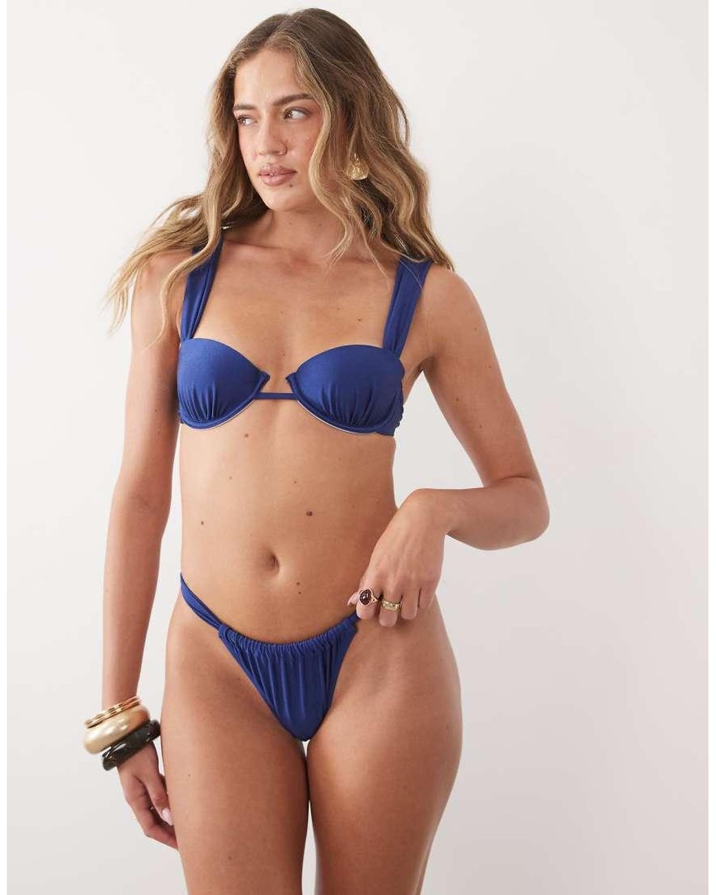CUPSHE Blue Ruched Undewire Bikini Top