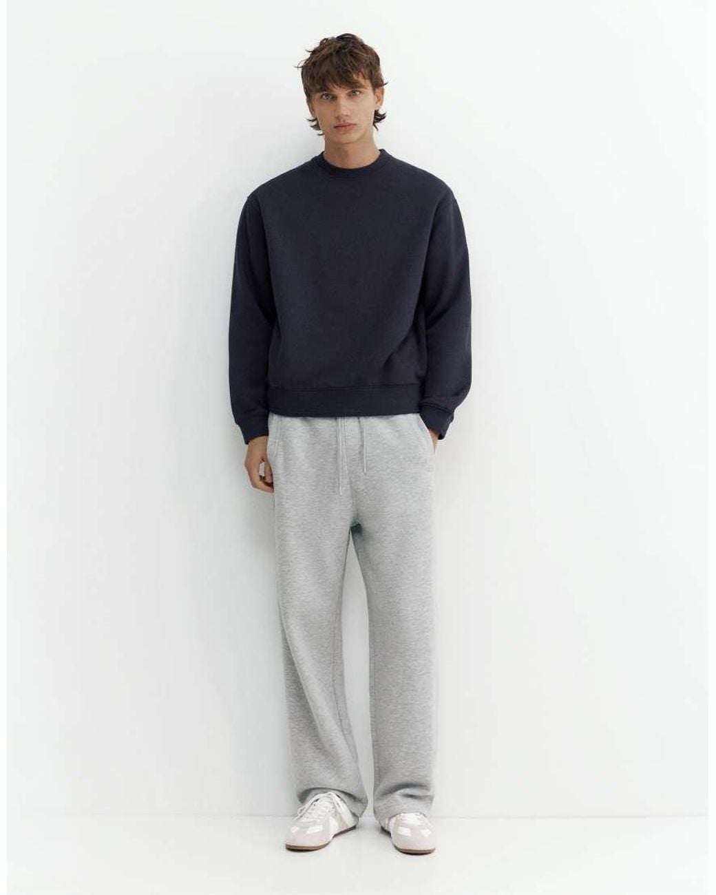 Pull&Bear Blue Relaxed Fit Sweatshirt for men