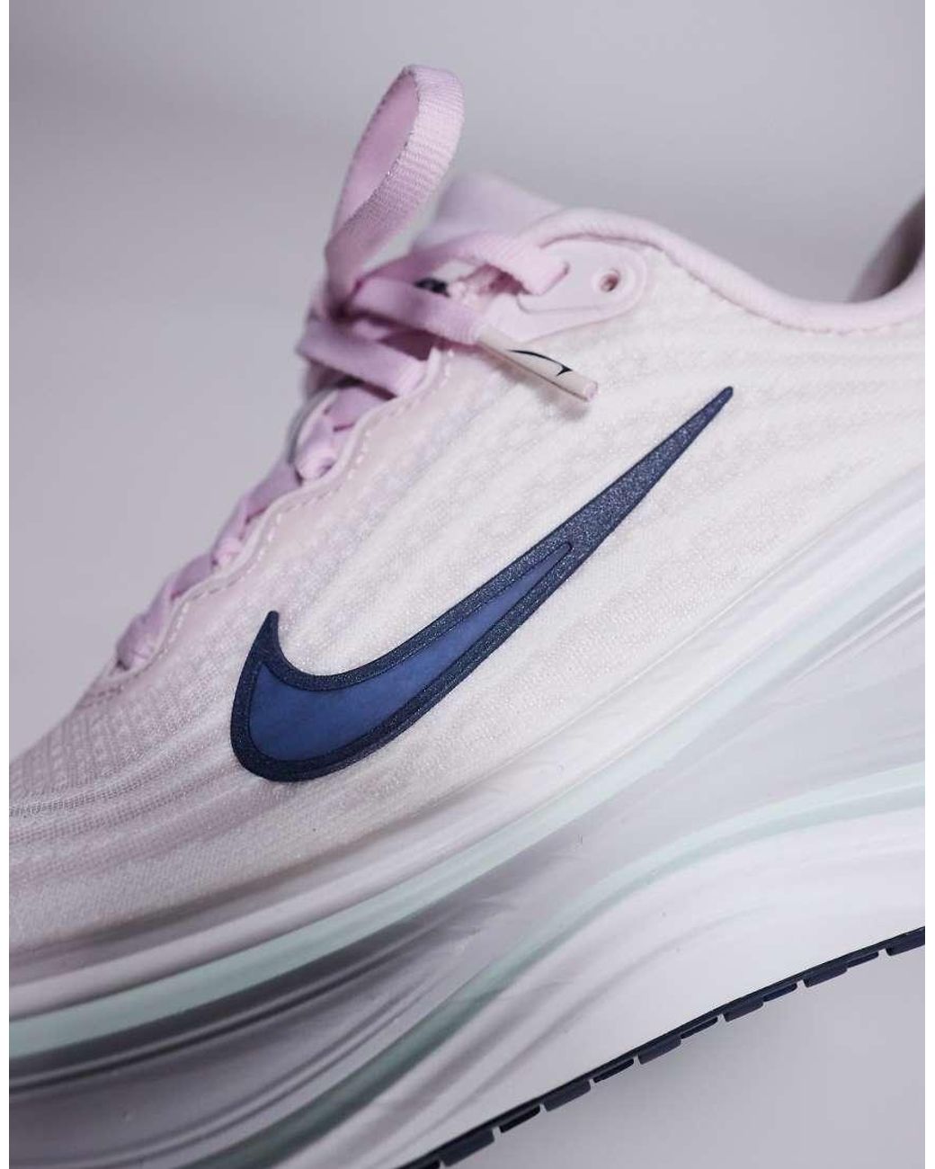 Nike Metallic Vomero Plus Trainers