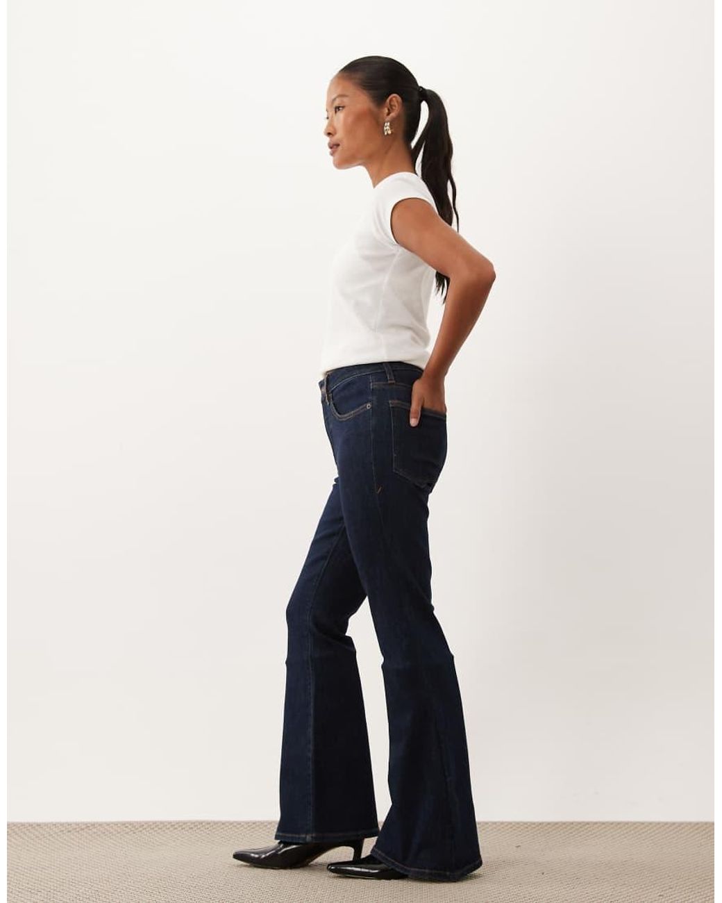 GOOD AMERICAN Blue Petite Good Flare Jeans