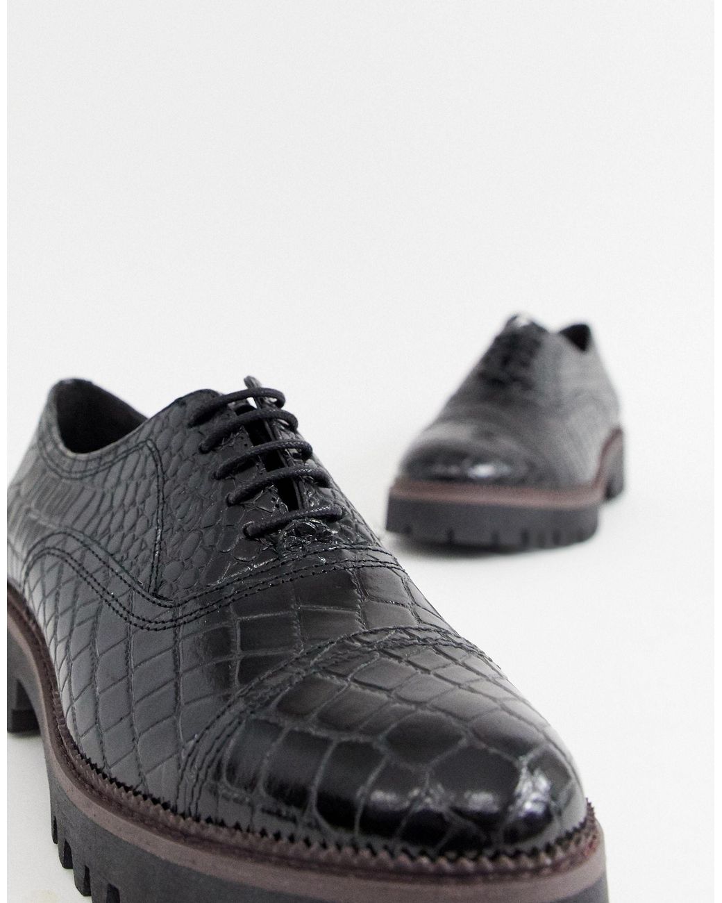 chunky lace up brogues