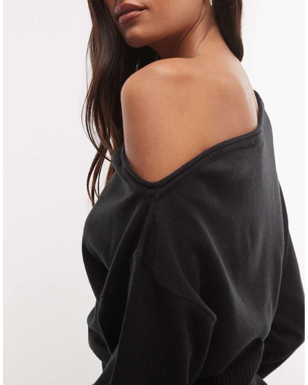 Top di Collusion in Black
