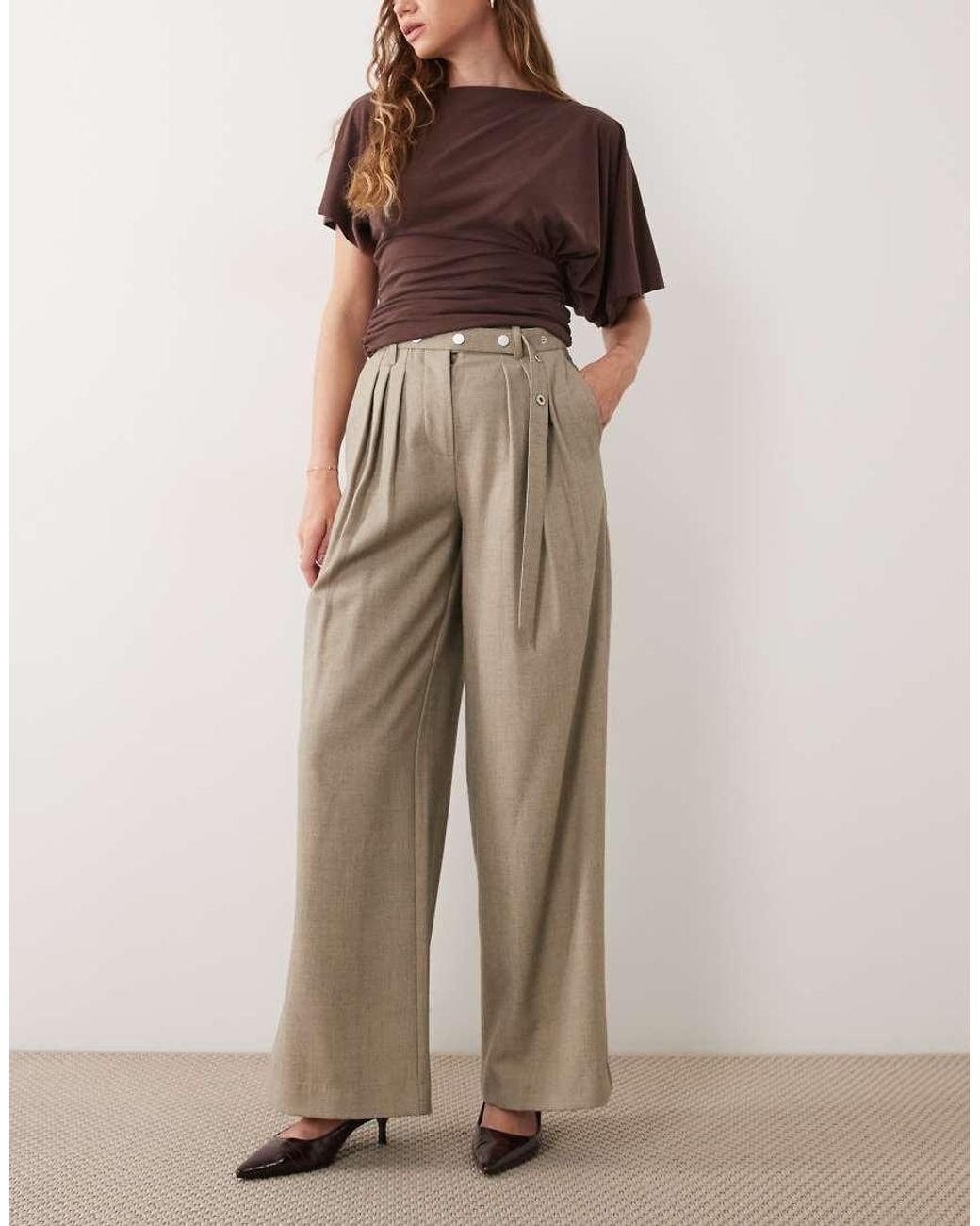 4th & Reckless Brown Tailored Belted Pleat Front Wide Leg Pants