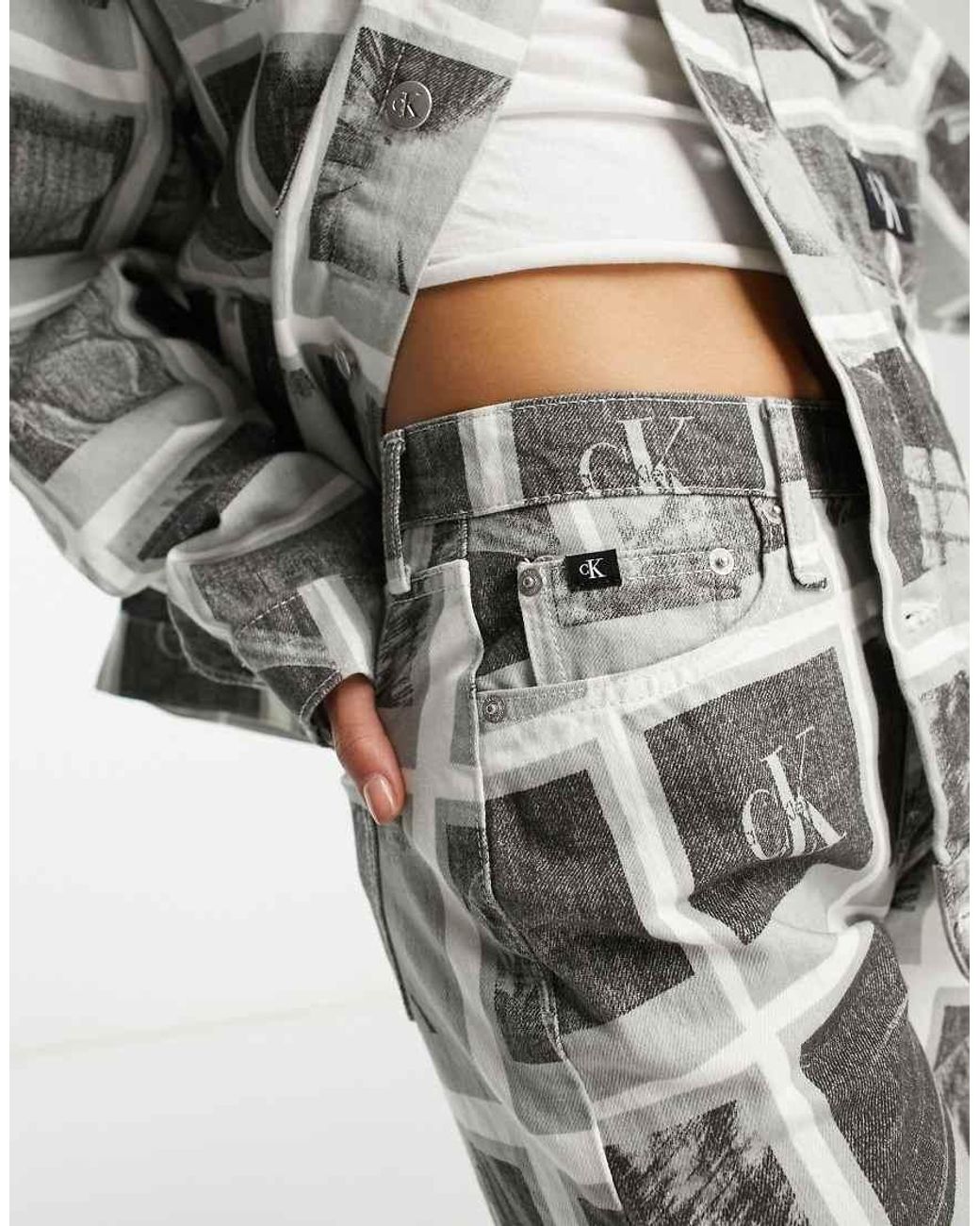 Vaqueros De Talle Alto Y Pernera Recta Con Estampado Fotográfico De (Parte De Un Conjunto)-Azul Calvin Klein de color White