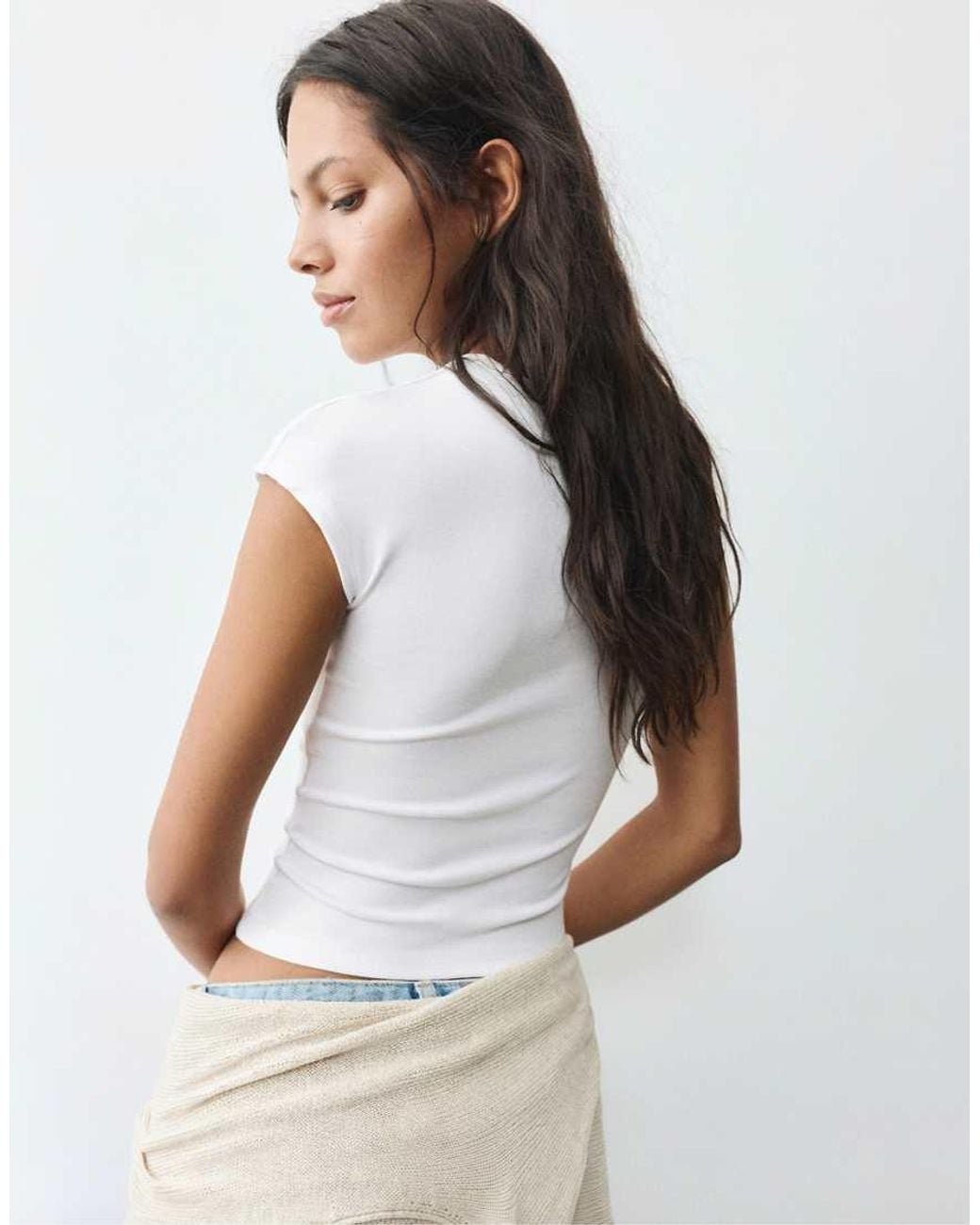 Pull&Bear White Fitted T-shirt With Full Sleeves