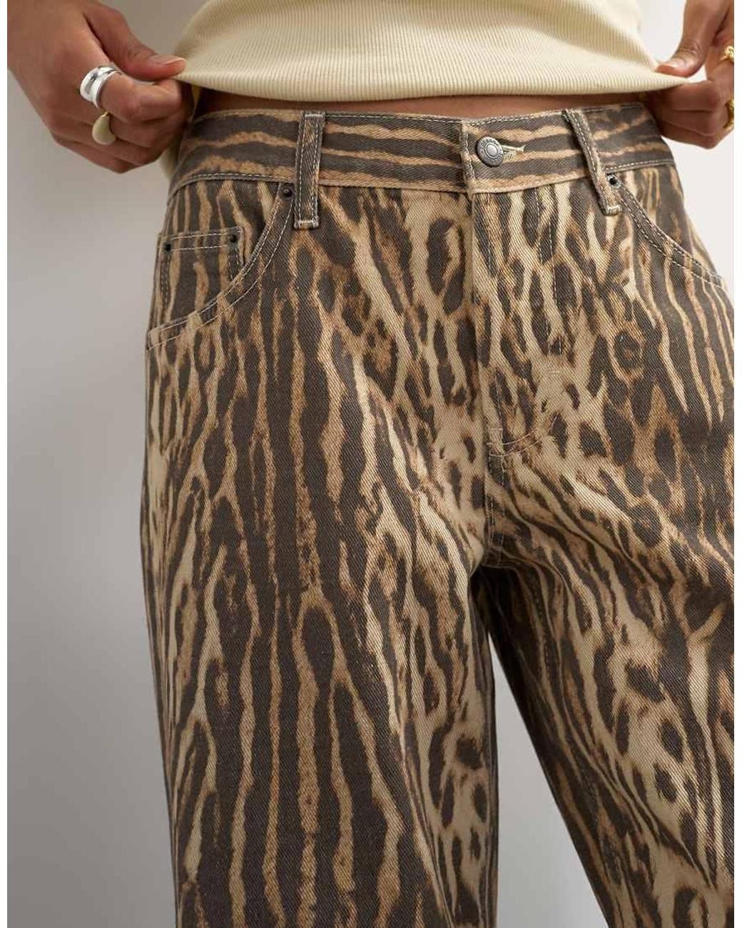 TOPSHOP Brown Ember Low Rise Relaxed Straight Leg Jean