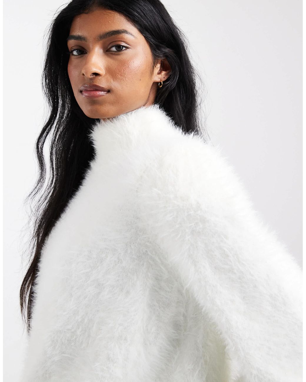 ASOS White – flauschiger oversize-pullover