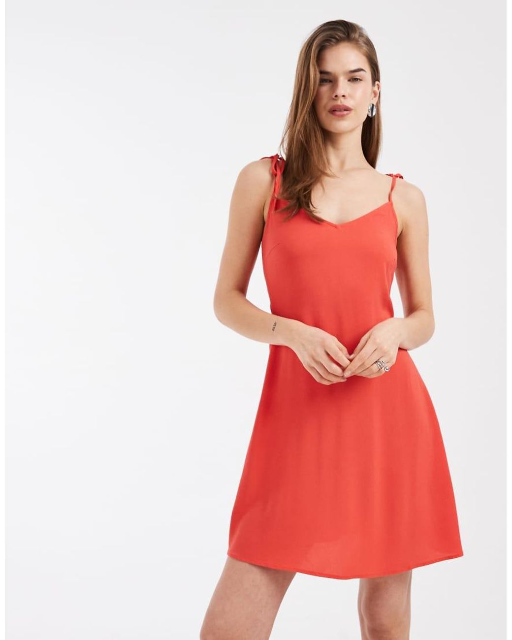 Easy di Vero Moda in Red
