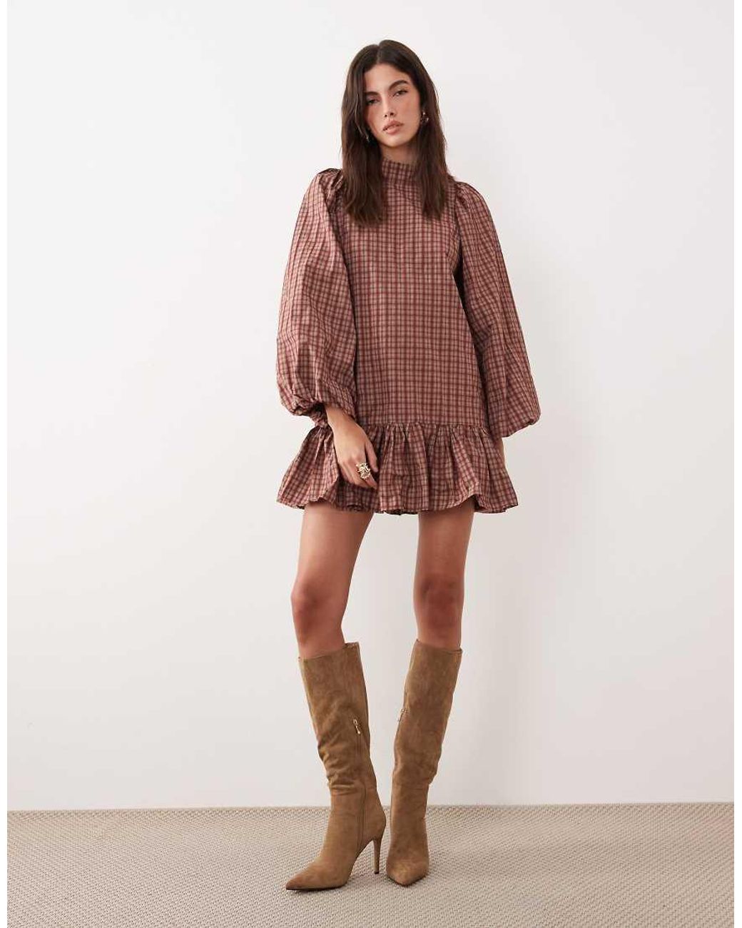 Ghospell Red High Neck Balloon Sleeve Ruffle Hem Mini Dress