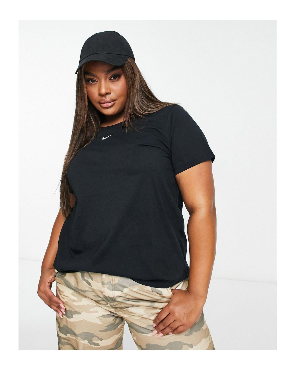 Camiseta negra básica de Nike de color Negro | Lyst