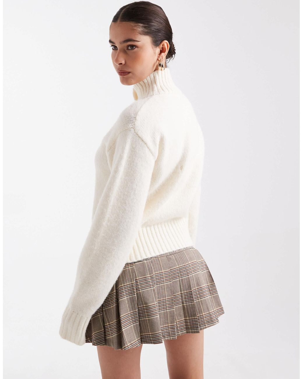 4th & Reckless White – strickjacke