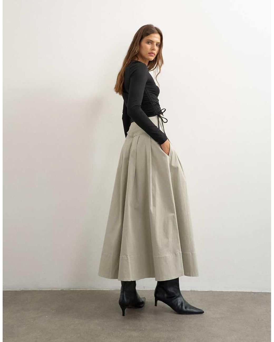 TOPSHOP Natural Twill Pleated Midi Skirt With Belt Detail