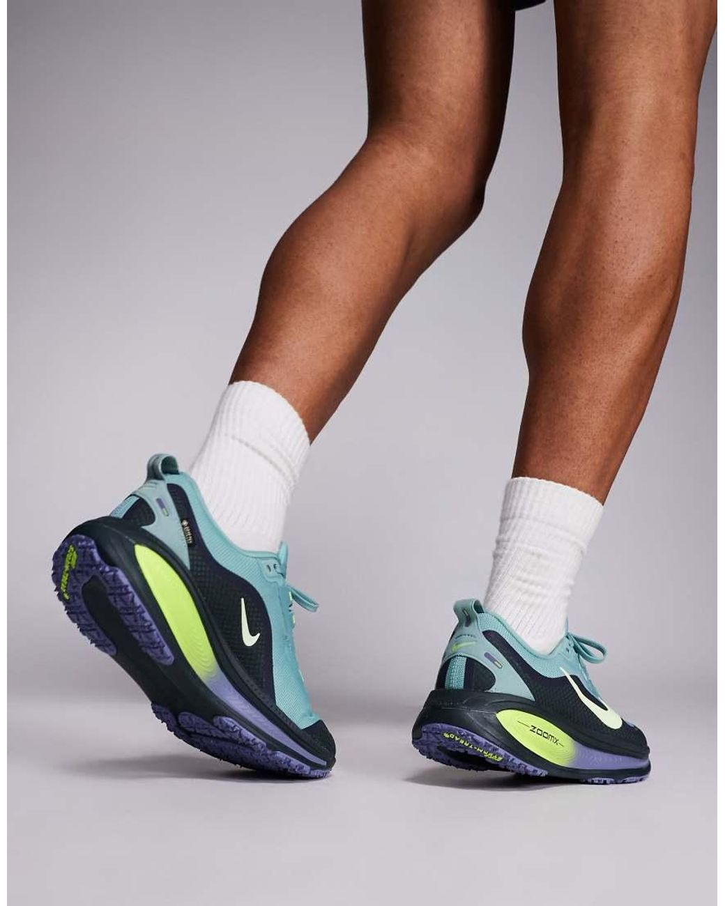 Nike Metallic Vomero 18 Gore-Tex Trainers for men