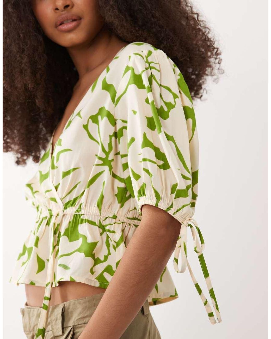Wednesday's Girl Green Tie Detail Short Sleeve Blouse