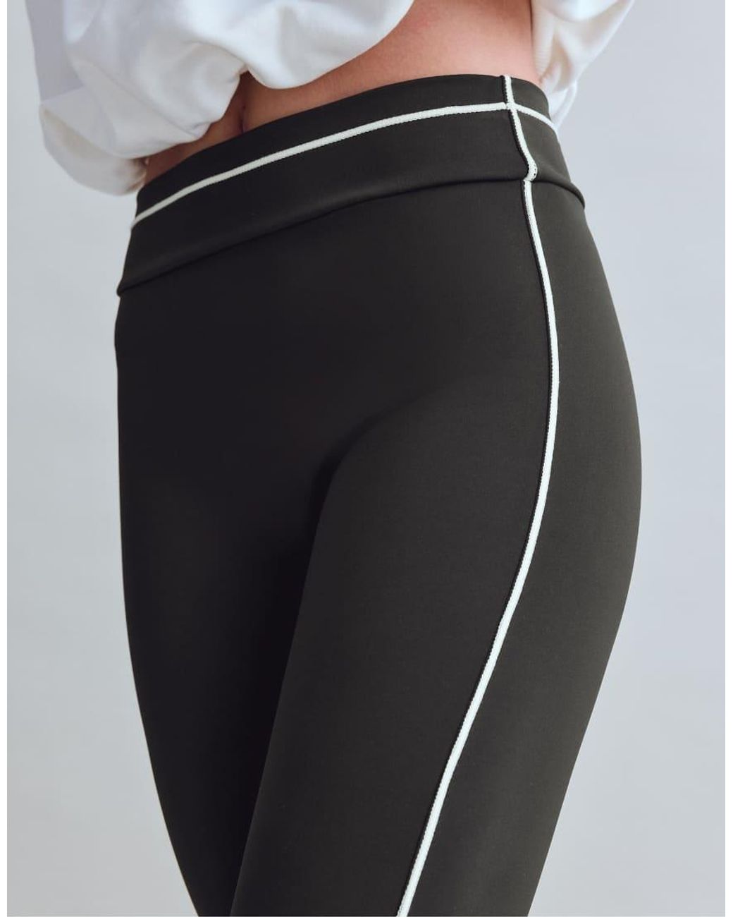 Stradivarius Black High-waist leggings With Piping