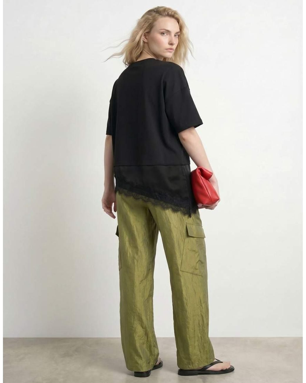 HYPEDROP Black Lace Asymmetric Top