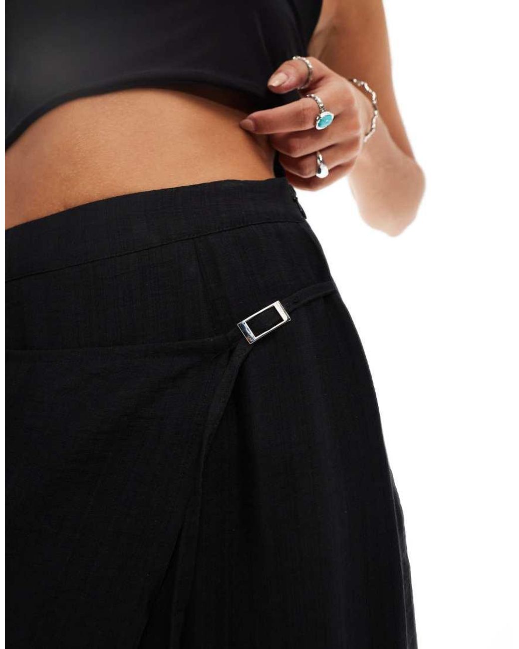 Kaiia Black Exclusive Linen Look Buckle Detail Maxi Skirt