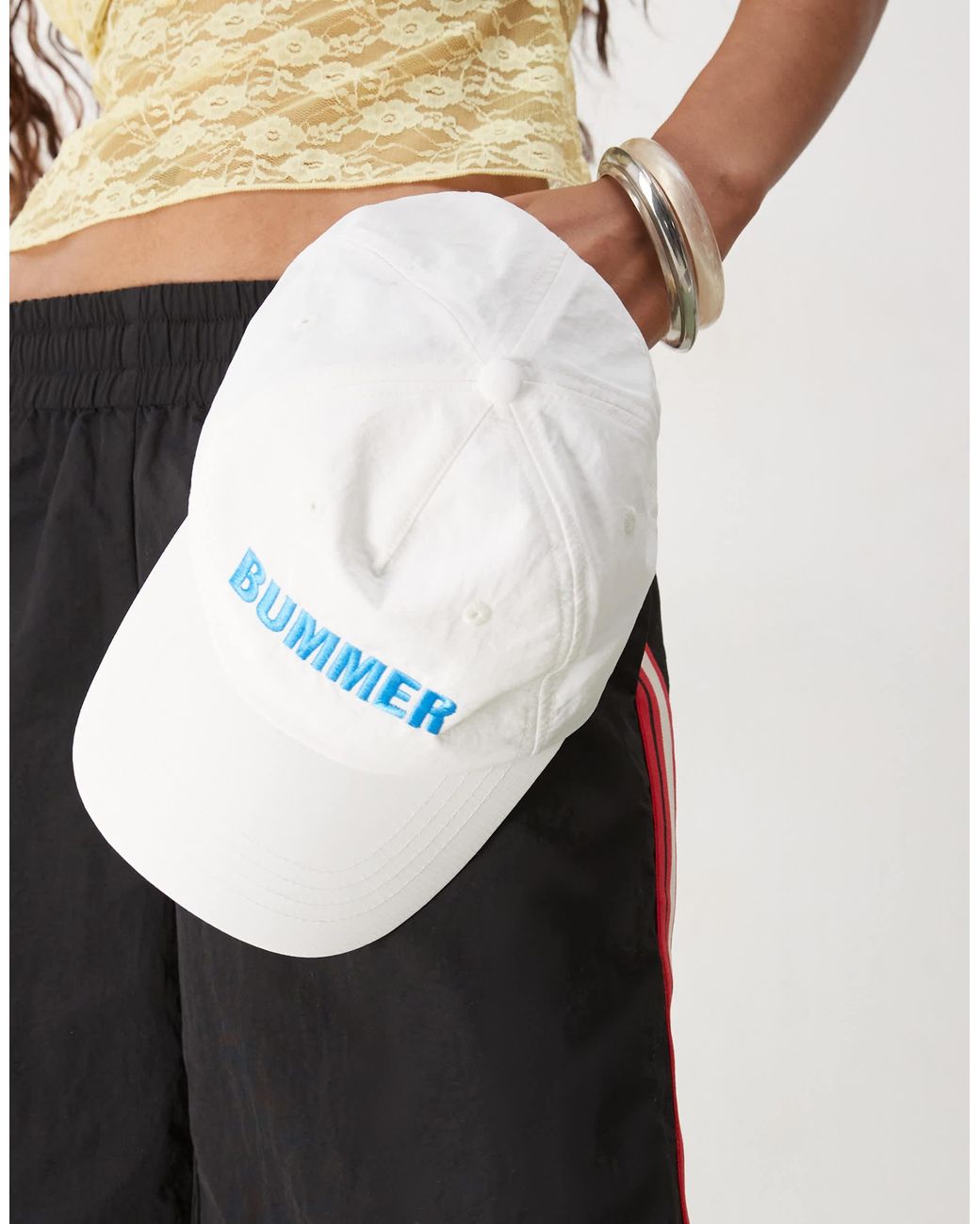 Collusion White – kappe