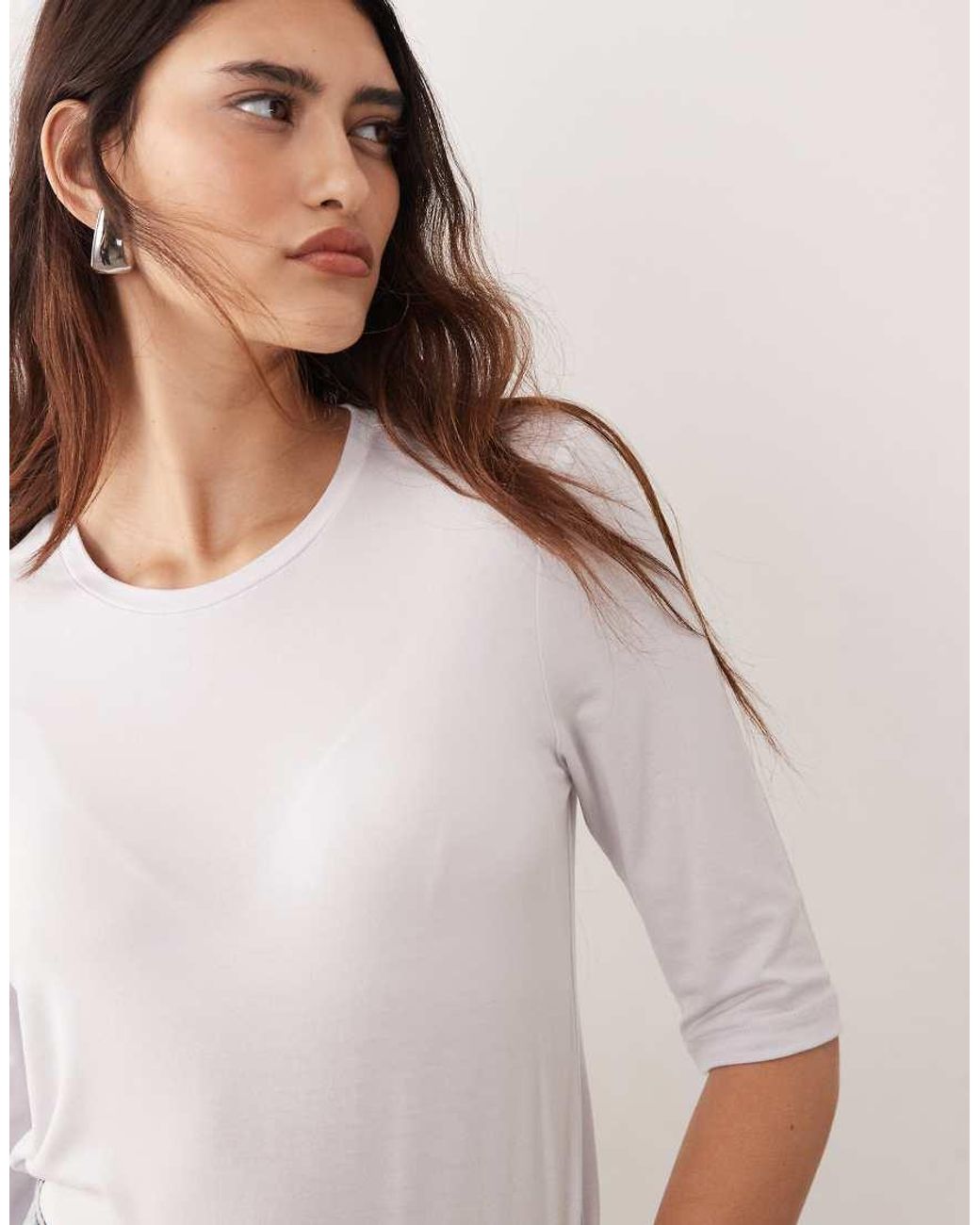 ARRANGE White Slim Fit Half Sleeve Tee
