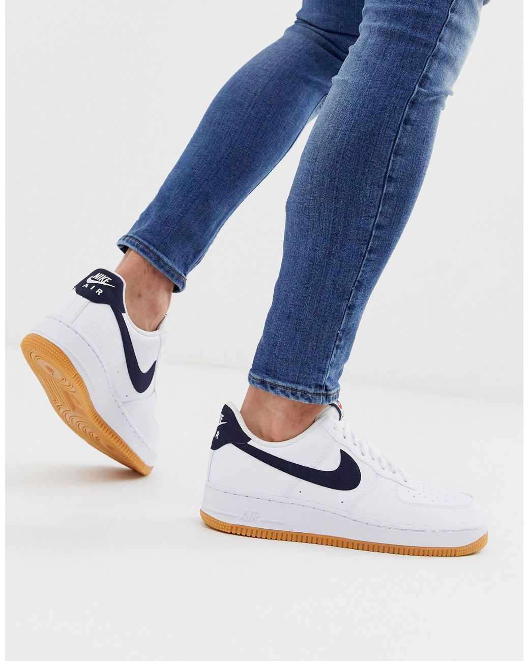 Symfonie kalf Acteur Nike Air Force 1 Trainers With Navy Swoosh And Gum Sole in Blue for Men |  Lyst Australia