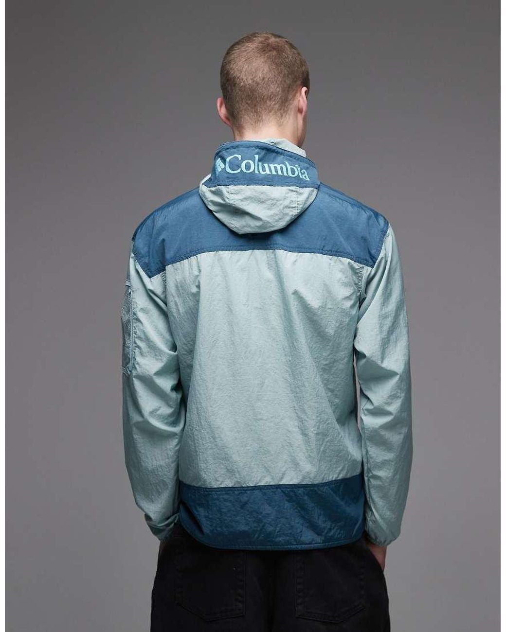 Columbia Gray Challenger Windbreaker Anorak for men