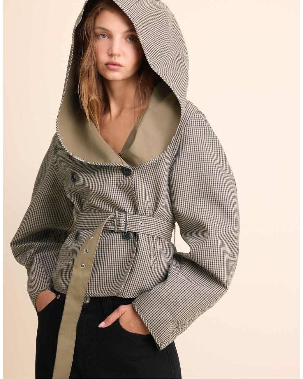 Stradivarius Black Short Reversible Check Trench Coat