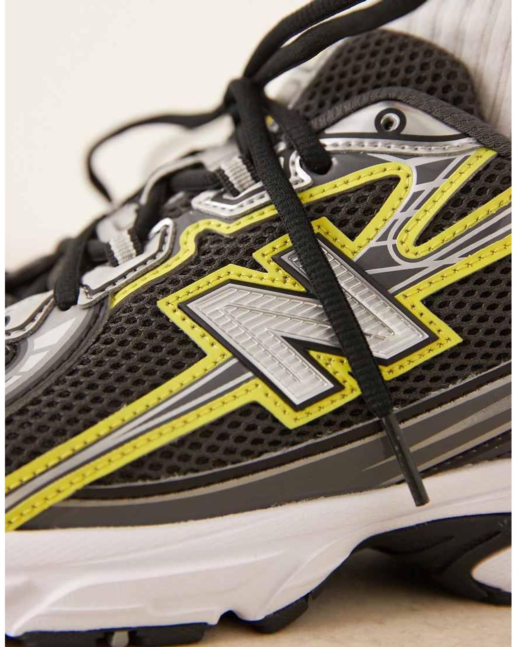 New Balance Brown 740 Trainers for men