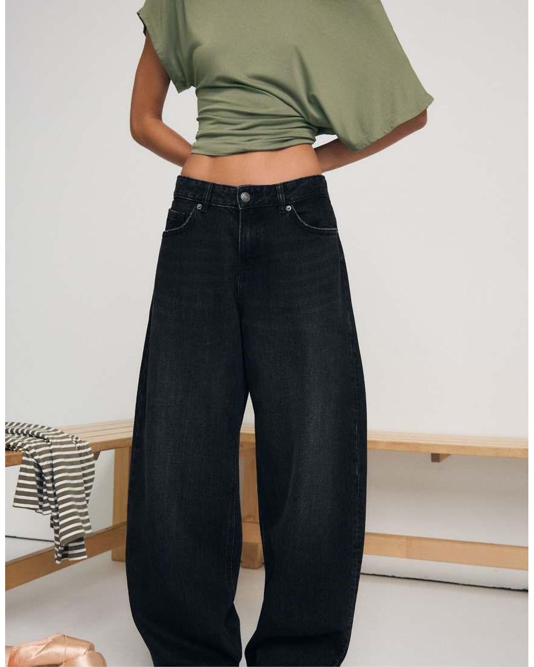Stradivarius Blue D80 Barrel Fit Jeans