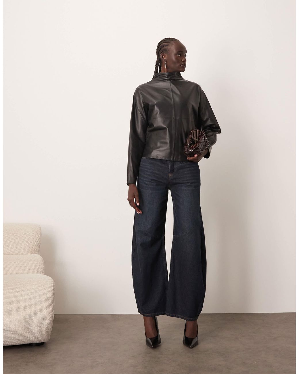 ARRANGE Brown – hochgeschlossenes, abgerundetes oberteil aus leder