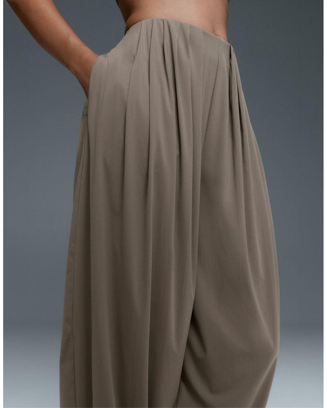 Oysho Gray Light Touch Pleated Joggers