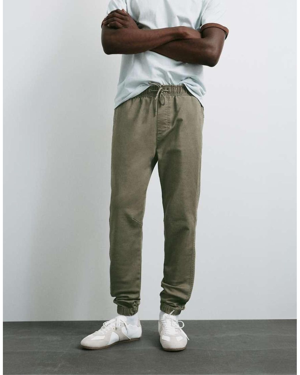 Pull&Bear White Regular Fit Jogging Trousers for men