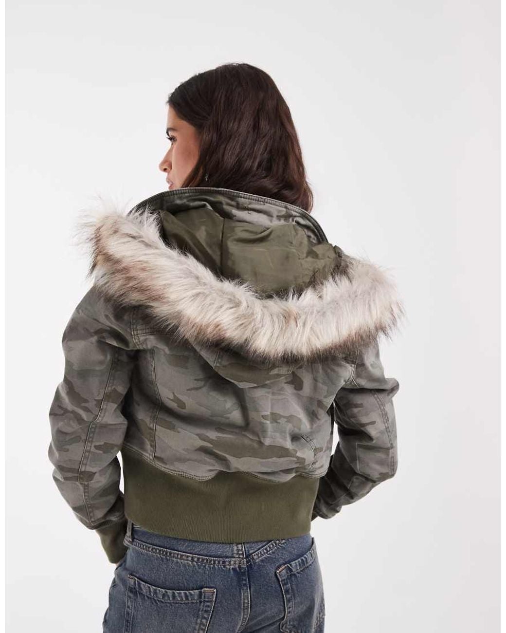 Hollister Gray Cropped Twill Puffer Jacket With Faux Fur Hood