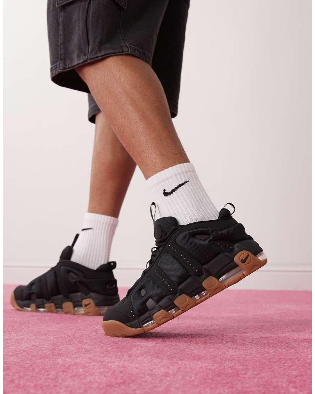 nike air more uptempo gs black