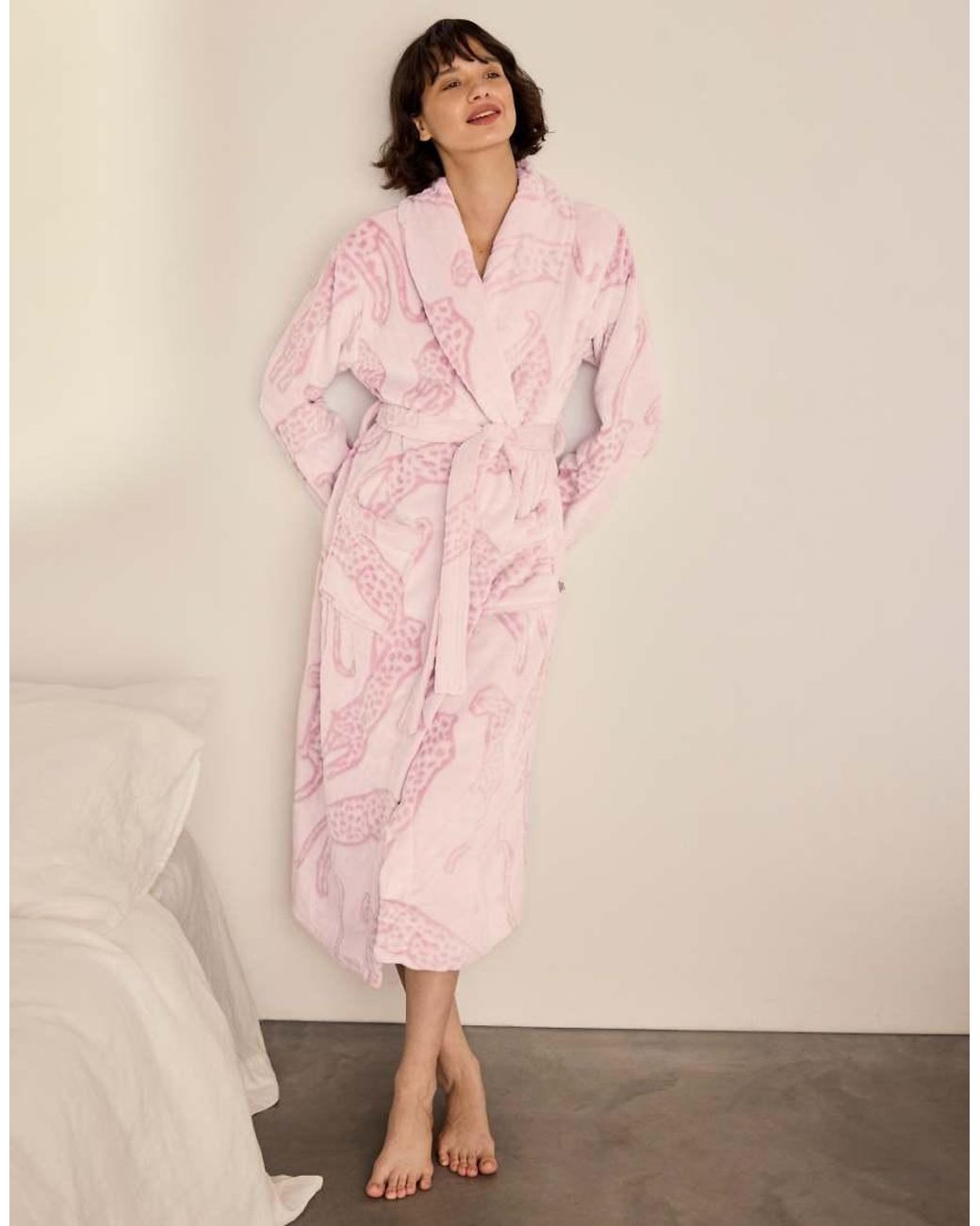 Chelsea Peers Pink Fleece Burnout Lino Cut Leopard Print Long Dressing Gown