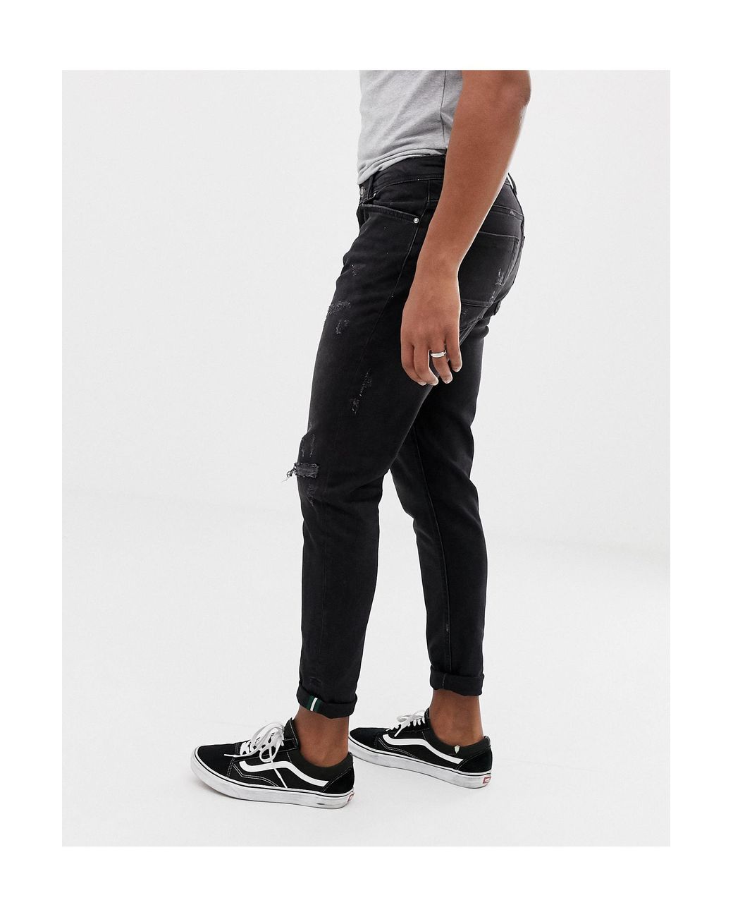 Bershka Tapered Carrot Fit Jeans in Black for Men | Lyst